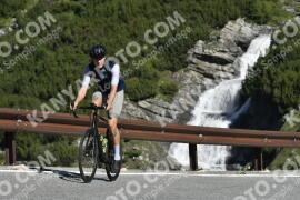 Photo #3476898 | 15-07-2023 09:52 | Passo Dello Stelvio - Waterfall curve BICYCLES