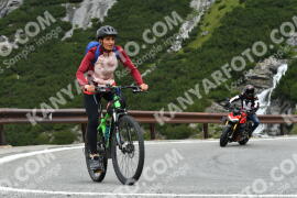 Photo #2440539 | 30-07-2022 11:25 | Passo Dello Stelvio - Waterfall curve BICYCLES