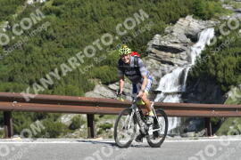 Foto #3428968 | 11-07-2023 10:00 | Passo Dello Stelvio - Waterfall Kehre BICYCLES