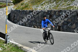 Photo #2699135 | 21-08-2022 11:25 | Passo Dello Stelvio - Waterfall curve BICYCLES