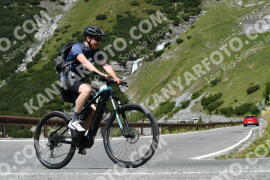 Photo #2355688 | 19-07-2022 12:57 | Passo Dello Stelvio - Waterfall curve BICYCLES