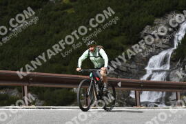 Fotó #2854521 | 11-09-2022 12:42 | Passo Dello Stelvio - Vízesés kanyar Bicajosok