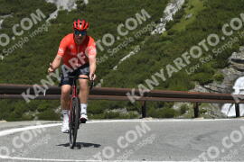 Fotó #3354306 | 04-07-2023 11:15 | Passo Dello Stelvio - Vízesés kanyar Bicajosok