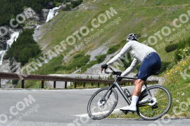 Photo #2361239 | 20-07-2022 14:41 | Passo Dello Stelvio - Waterfall curve BICYCLES