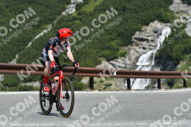 Photo #2360388 | 20-07-2022 10:50 | Passo Dello Stelvio - Waterfall curve BICYCLES