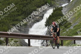 Fotó #3270114 | 28-06-2023 11:47 | Passo Dello Stelvio - Vízesés kanyar Bicajosok