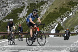 Photo #3064515 | 09-06-2023 11:00 | Passo Dello Stelvio - Waterfall curve BICYCLES