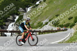Photo #2303327 | 14-07-2022 14:19 | Passo Dello Stelvio - Waterfall curve BICYCLES