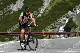 Photo #2147433 | 18-06-2022 10:34 | Passo Dello Stelvio - Waterfall curve BICYCLES