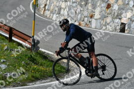 Fotó #2161185 | 19-06-2022 16:17 | Passo Dello Stelvio - Vízesés kanyar Bicajosok