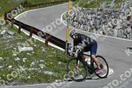 Photo #3240693 | 26-06-2023 12:44 | Passo Dello Stelvio - Waterfall curve BICYCLES