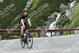 Photo #2198314 | 26-06-2022 12:20 | Passo Dello Stelvio - Waterfall curve BICYCLES