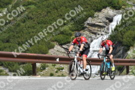 Photo #2173571 | 21-06-2022 10:43 | Passo Dello Stelvio - Waterfall curve BICYCLES