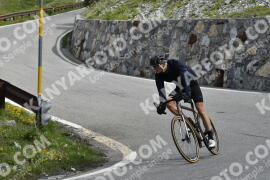 Photo #2130915 | 16-06-2022 10:12 | Passo Dello Stelvio - Waterfall curve BICYCLES