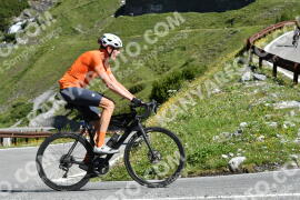 Foto #2216500 | 02-07-2022 10:00 | Passo Dello Stelvio - Waterfall Kehre BICYCLES