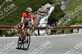 Photo #2175893 | 23-06-2022 10:39 | Passo Dello Stelvio - Waterfall curve BICYCLES