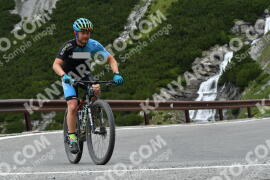 Photo #2249315 | 07-07-2022 12:10 | Passo Dello Stelvio - Waterfall curve BICYCLES