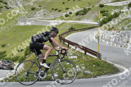 Photo #3690425 | 31-07-2023 13:25 | Passo Dello Stelvio - Waterfall curve BICYCLES