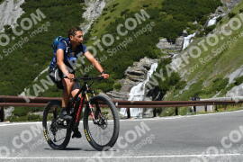 Photo #2295889 | 13-07-2022 11:17 | Passo Dello Stelvio - Waterfall curve BICYCLES