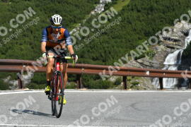 Photo #2380226 | 24-07-2022 09:42 | Passo Dello Stelvio - Waterfall curve BICYCLES
