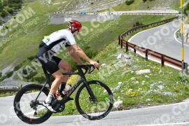 Photo #2198693 | 26-06-2022 14:46 | Passo Dello Stelvio - Waterfall curve BICYCLES