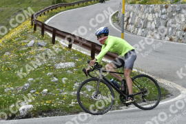 Fotó #3327601 | 02-07-2023 14:13 | Passo Dello Stelvio - Vízesés kanyar Bicajosok
