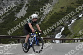 Foto #3111145 | 16-06-2023 11:00 | Passo Dello Stelvio - Waterfall Kehre BICYCLES