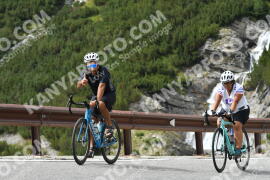 Photo #2643871 | 14-08-2022 14:43 | Passo Dello Stelvio - Waterfall curve BICYCLES