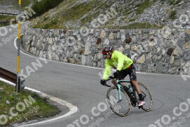 Fotó #2813301 | 04-09-2022 13:00 | Passo Dello Stelvio - Vízesés kanyar Bicajosok
