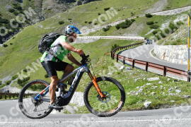 Photo #2298283 | 13-07-2022 16:34 | Passo Dello Stelvio - Waterfall curve BICYCLES