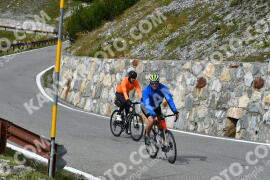 Foto #4283344 | 17-09-2023 14:41 | Passo Dello Stelvio - Waterfall Kehre BICYCLES