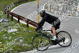 Photo #2131855 | 16-06-2022 14:30 | Passo Dello Stelvio - Waterfall curve BICYCLES