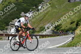 Photo #2382048 | 24-07-2022 10:52 | Passo Dello Stelvio - Waterfall curve BICYCLES
