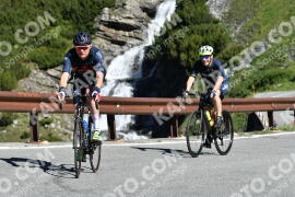Photo #2183624 | 25-06-2022 09:35 | Passo Dello Stelvio - Waterfall curve BICYCLES