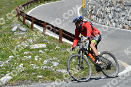 Photo #2323616 | 16-07-2022 12:53 | Passo Dello Stelvio - Waterfall curve BICYCLES