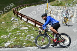 Photo #2445368 | 30-07-2022 14:33 | Passo Dello Stelvio - Waterfall curve BICYCLES