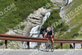 Photo #4035710 | 23-08-2023 10:16 | Passo Dello Stelvio - Waterfall curve BICYCLES