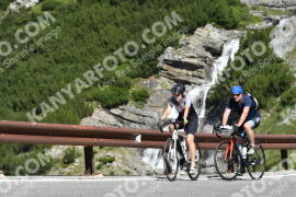 Photo #2307208 | 15-07-2022 10:45 | Passo Dello Stelvio - Waterfall curve BICYCLES