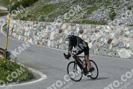 Photo #3557506 | 23-07-2023 16:04 | Passo Dello Stelvio - Waterfall curve BICYCLES