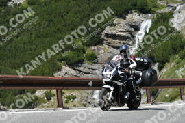 Photo #2371456 | 22-07-2022 12:35 | Passo Dello Stelvio - Waterfall curve