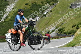 Photo #2412673 | 26-07-2022 10:49 | Passo Dello Stelvio - Waterfall curve BICYCLES