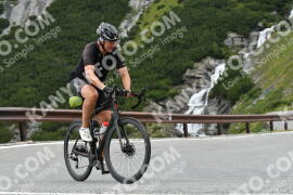 Photo #2437043 | 30-07-2022 10:08 | Passo Dello Stelvio - Waterfall curve BICYCLES