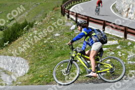 Photo #2309611 | 15-07-2022 15:05 | Passo Dello Stelvio - Waterfall curve BICYCLES