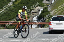 Photo #2380789 | 24-07-2022 09:57 | Passo Dello Stelvio - Waterfall curve BICYCLES
