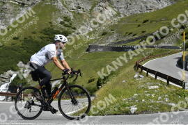 Photo #3683873 | 31-07-2023 10:39 | Passo Dello Stelvio - Waterfall curve BICYCLES
