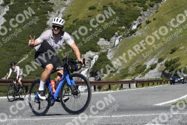 Photo #2739369 | 25-08-2022 10:49 | Passo Dello Stelvio - Waterfall curve BICYCLES