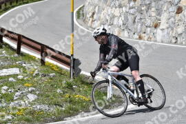 Photo #2106114 | 06-06-2022 14:44 | Passo Dello Stelvio - Waterfall curve BICYCLES
