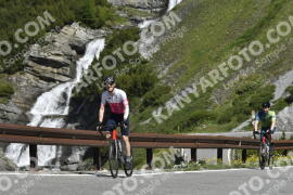 Photo #3354294 | 04-07-2023 10:33 | Passo Dello Stelvio - Waterfall curve BICYCLES