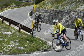 Photo #3362599 | 06-07-2023 11:23 | Passo Dello Stelvio - Waterfall curve BICYCLES