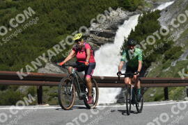Photo #3244584 | 26-06-2023 10:58 | Passo Dello Stelvio - Waterfall curve BICYCLES